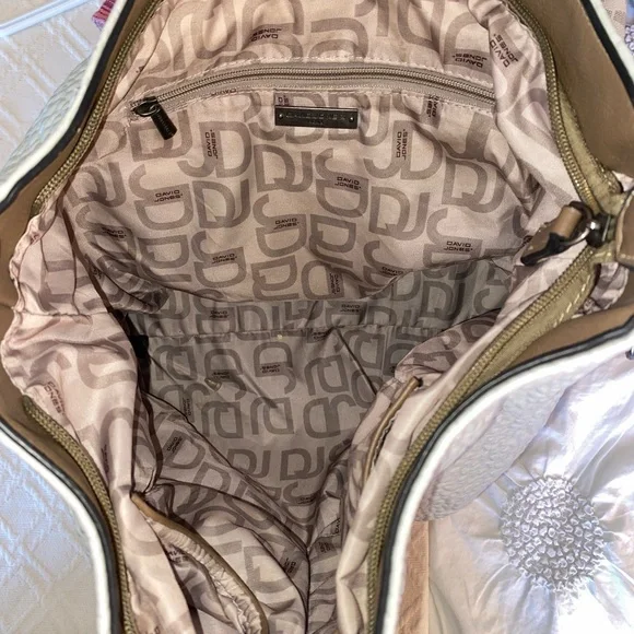 DAVID JONES PURSE - Picture 7 of 13